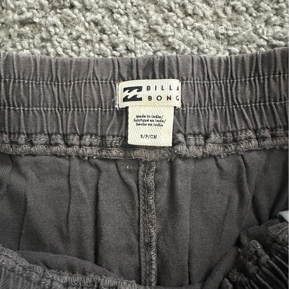Billabong Gray Women's Shorts - Picture 4 of 5